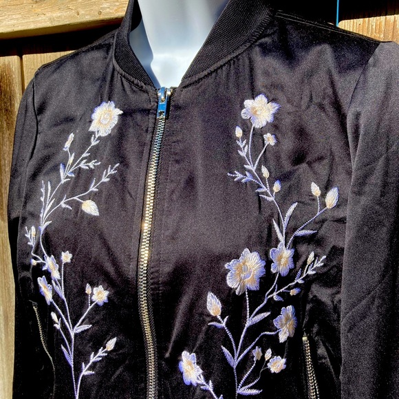 Embroidered Black Satin Jacket - Picture 3 of 12